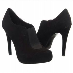 BCBG Priyah Black Suede Leather Booties